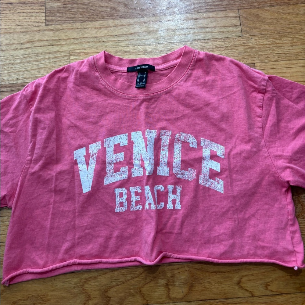 Forever21 Venice beach tshirt - size medium